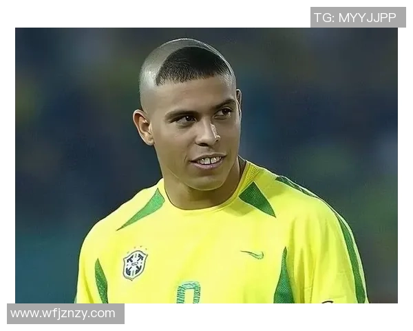 独特头型的女性足球明星展现个性与实力的完美结合 独特头型的女性足球明星展现个性与实力的完美结合